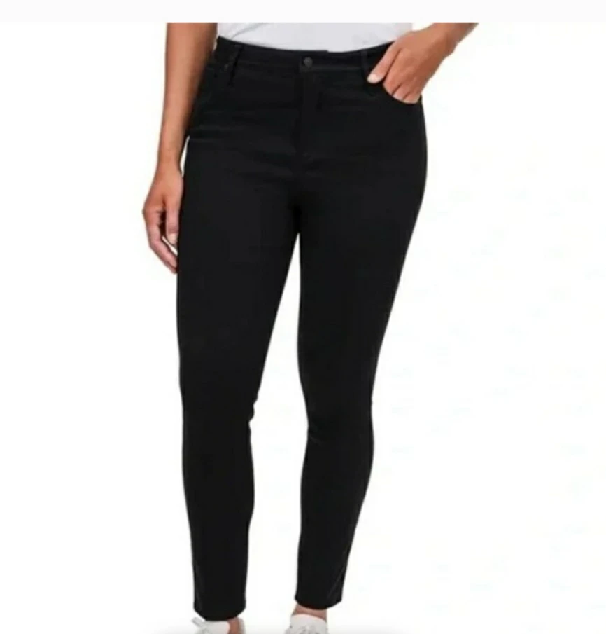 Brand new United Colors Of Benetton Black 5 Pocket Pant