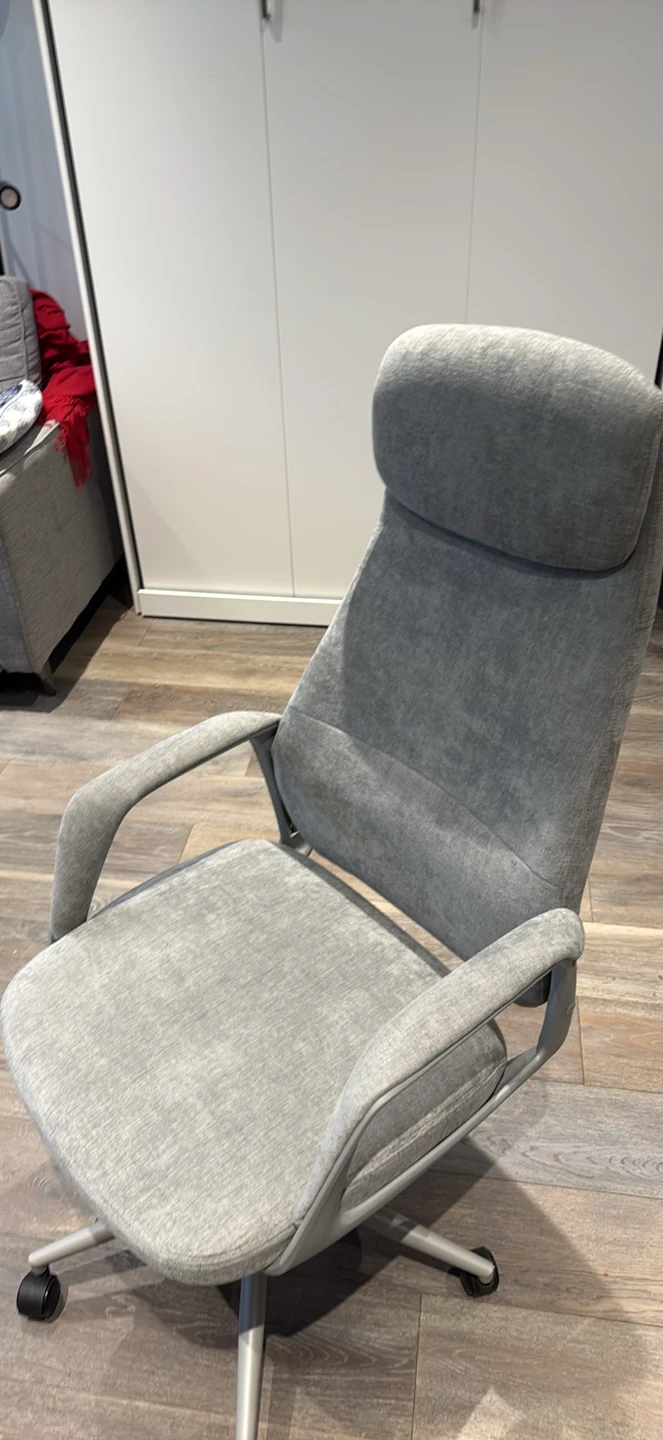 Structube LAZSLO office chair