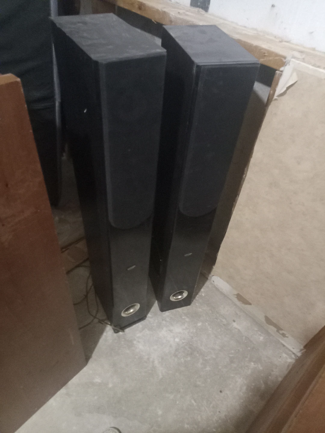 Pair of Black Tower Speakers