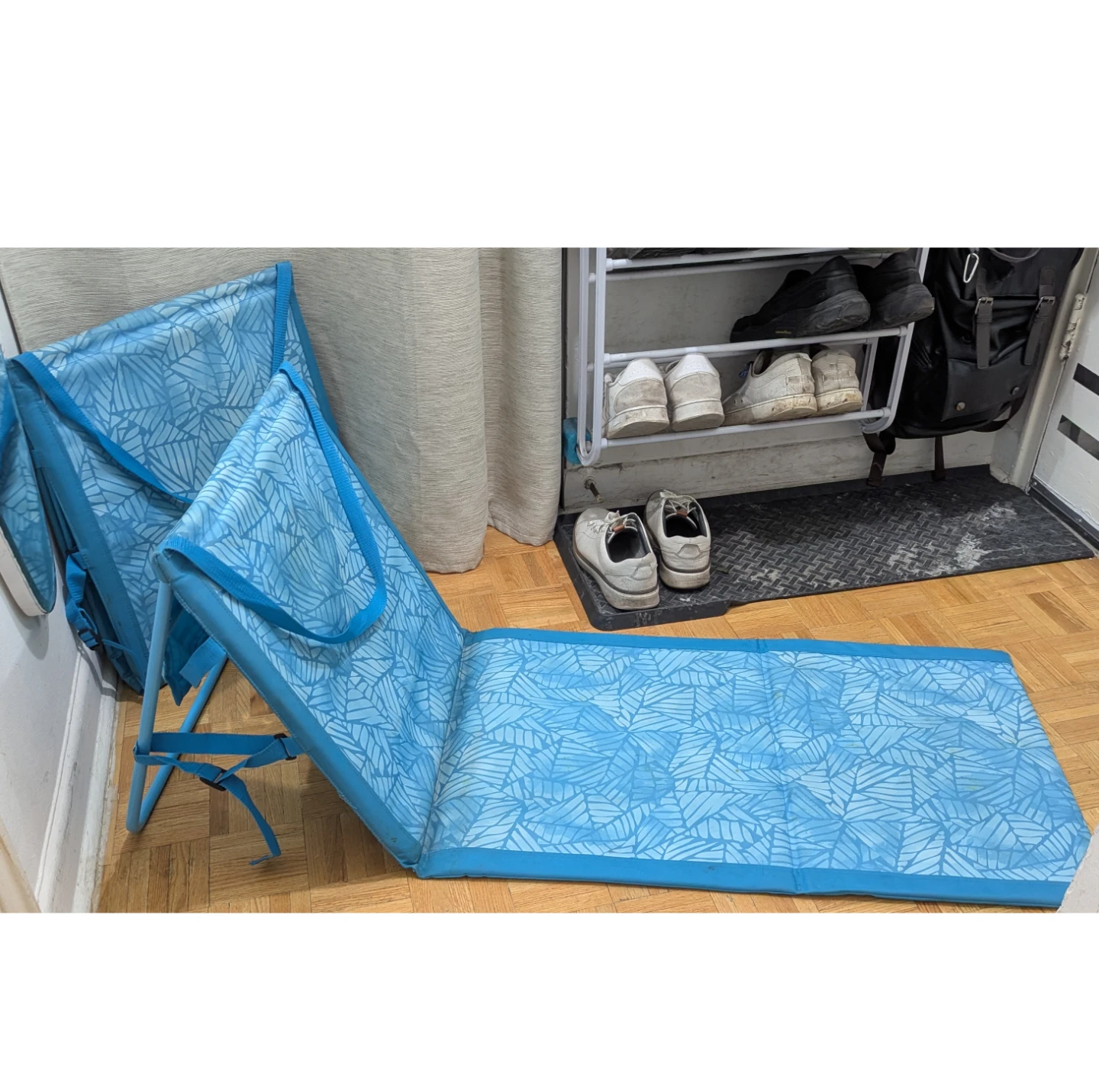 Lightweight Lounger Beach Chair Durable Folding Fully Padded
