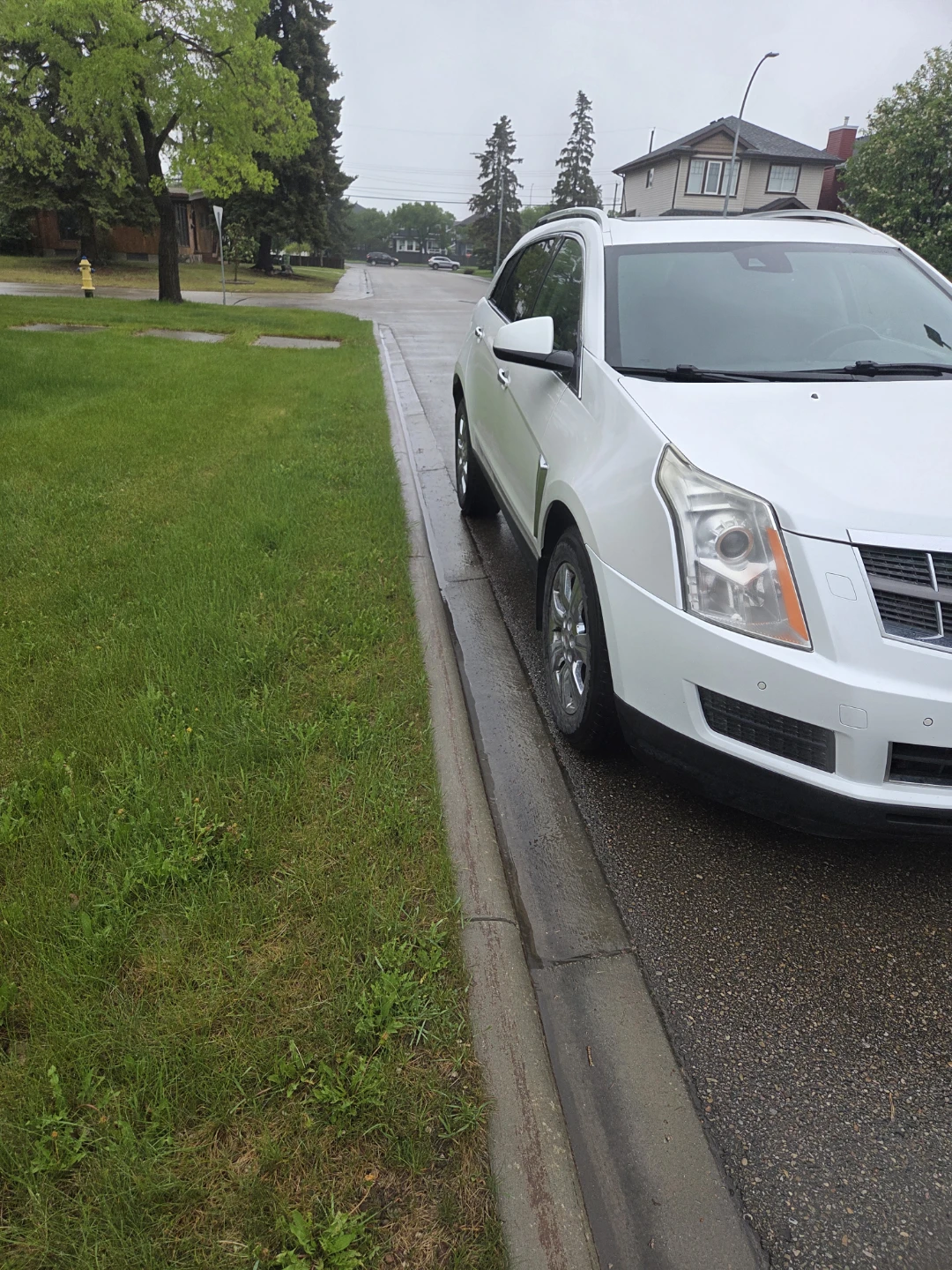 2016 Cadillac SRX Luxury AWD – 153,000 km - photo 3