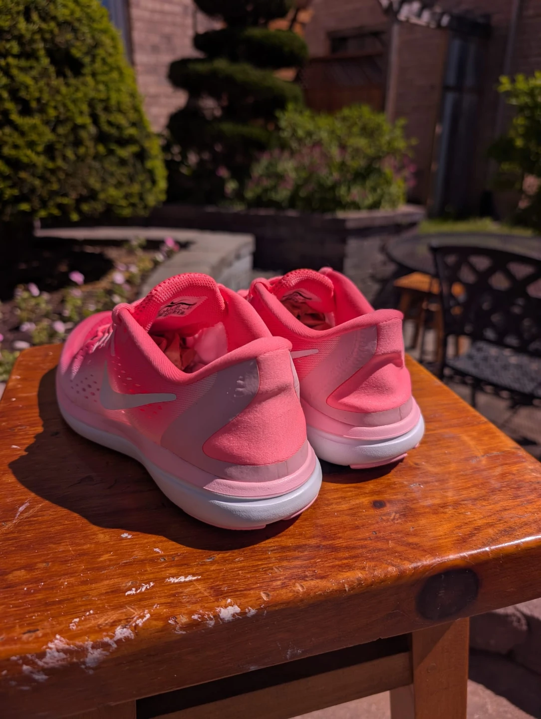 Pink Nike Flex Run Running Shoes - women's size 8 - photo 2