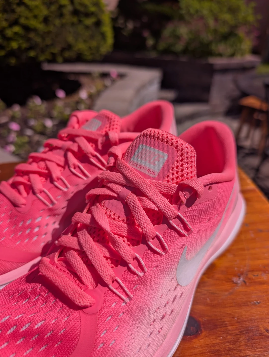 Pink Nike Flex Run Running Shoes - women's size 8 - photo 4
