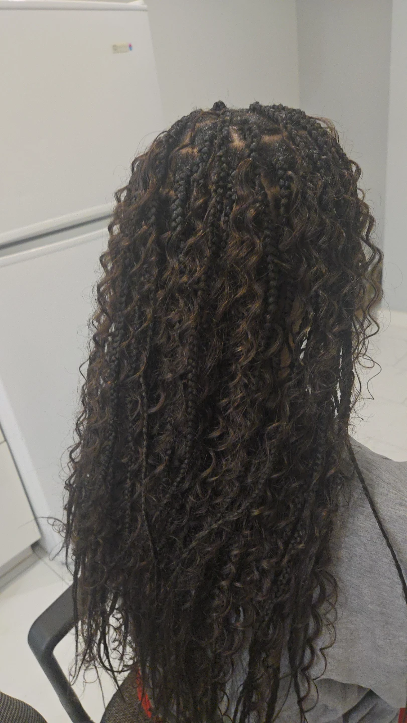 Braided Hairstyling with Curly Ends
