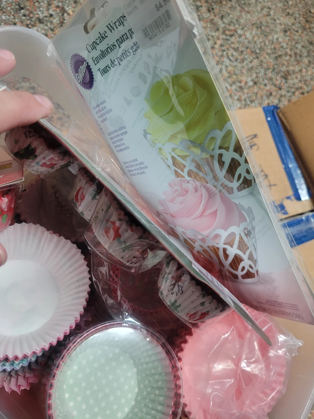 Cupcake Liners and Wraps Assortment - photo 2