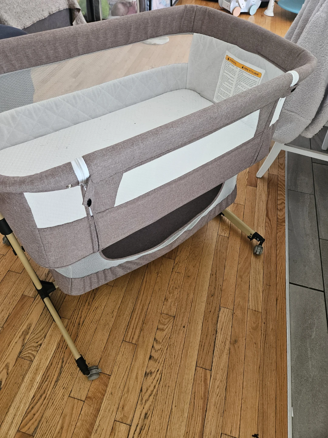 Baby bedside bassinet - photo 4