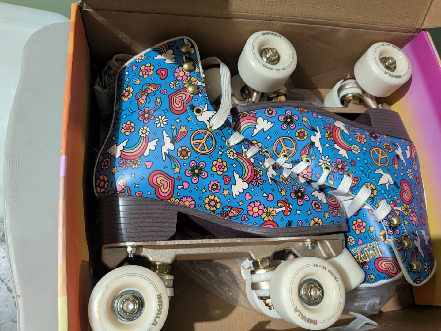 Impala Roller Skates – Women’s Size 7 (Like New) - photo 4