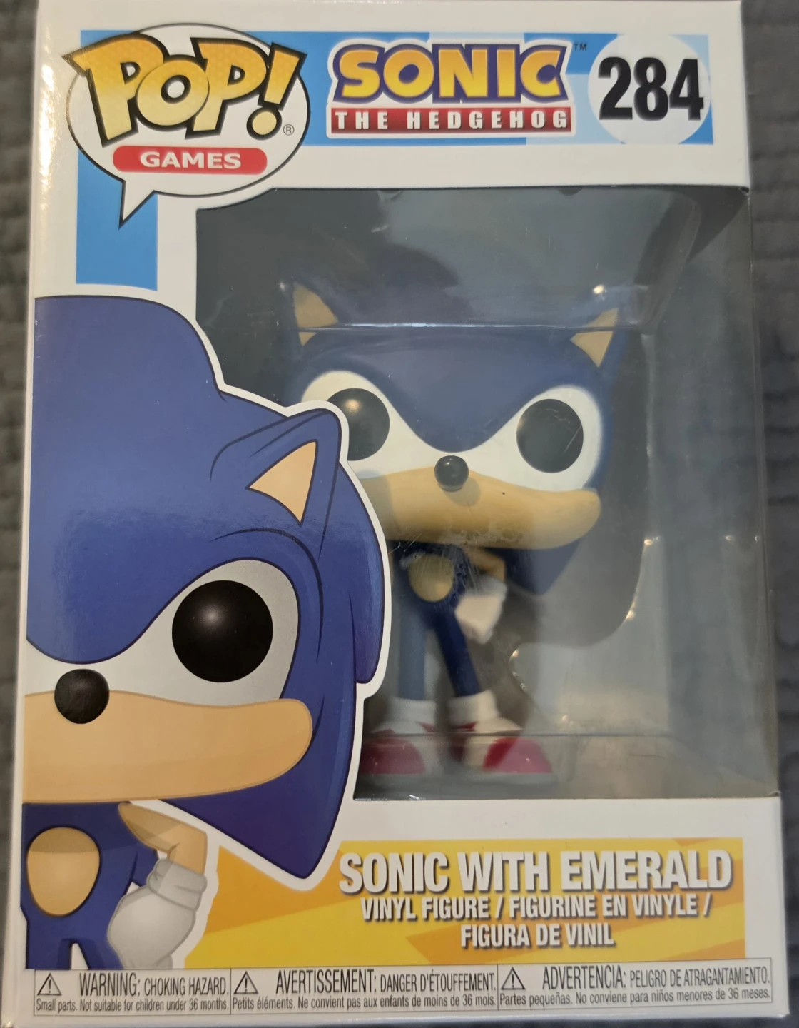 Funko Pop! Sonic the Hedgehog 284 Sonic with Emerald