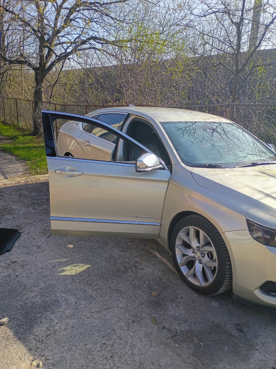 Chevrolet Impala - photo 2