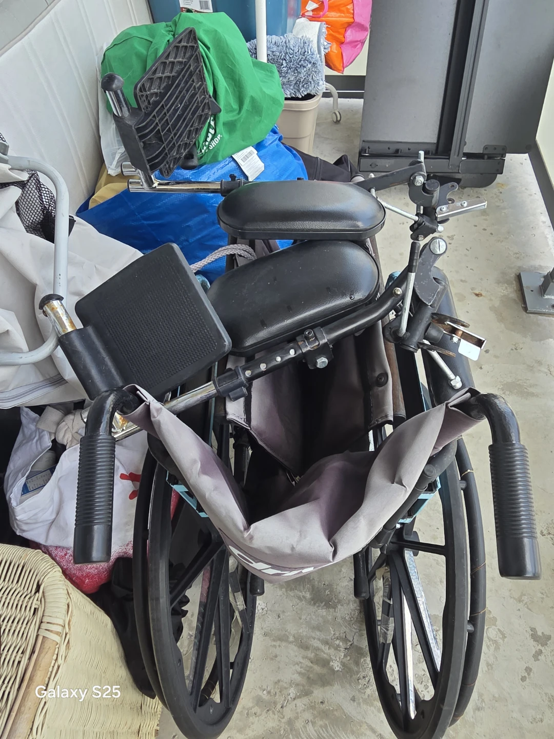 Drive Medical Transport Wheelchair - photo 2