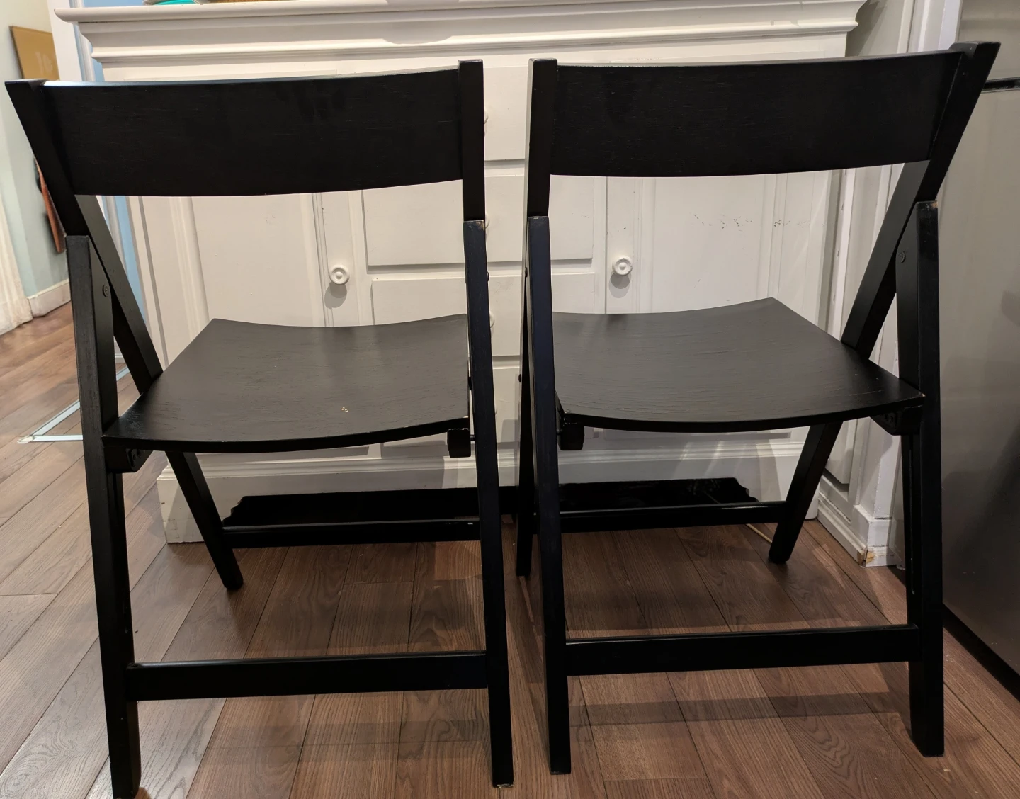 Pair of Black Folding Chairs - photo 3
