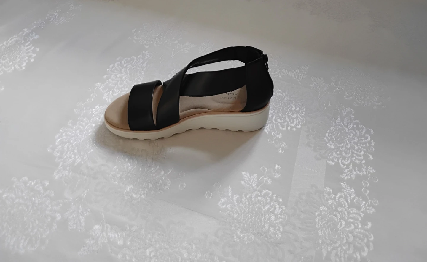 Clarks Black Leather Strap Wedge Sandals - photo 2