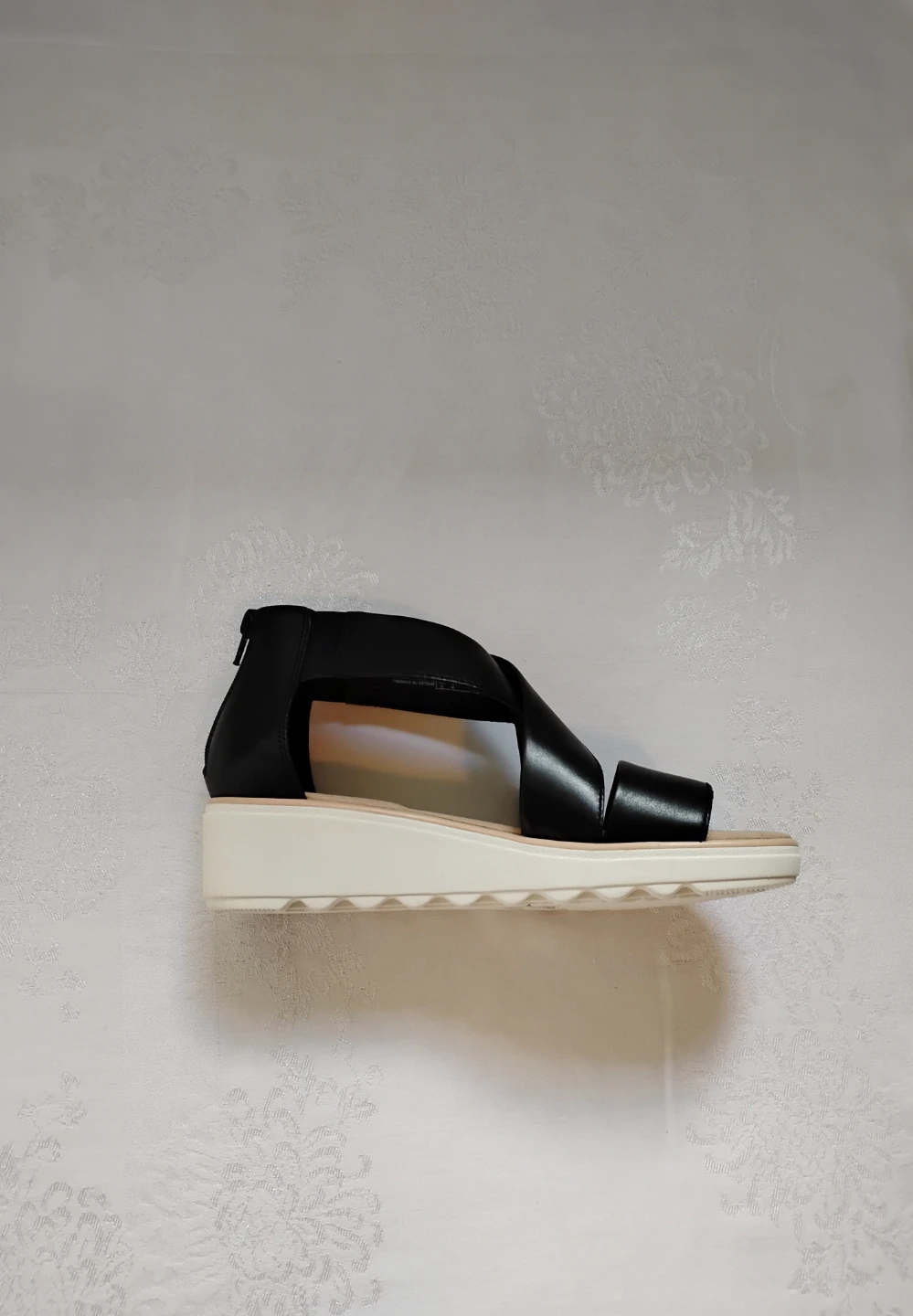 Clarks Black Leather Strap Wedge Sandals - photo 4