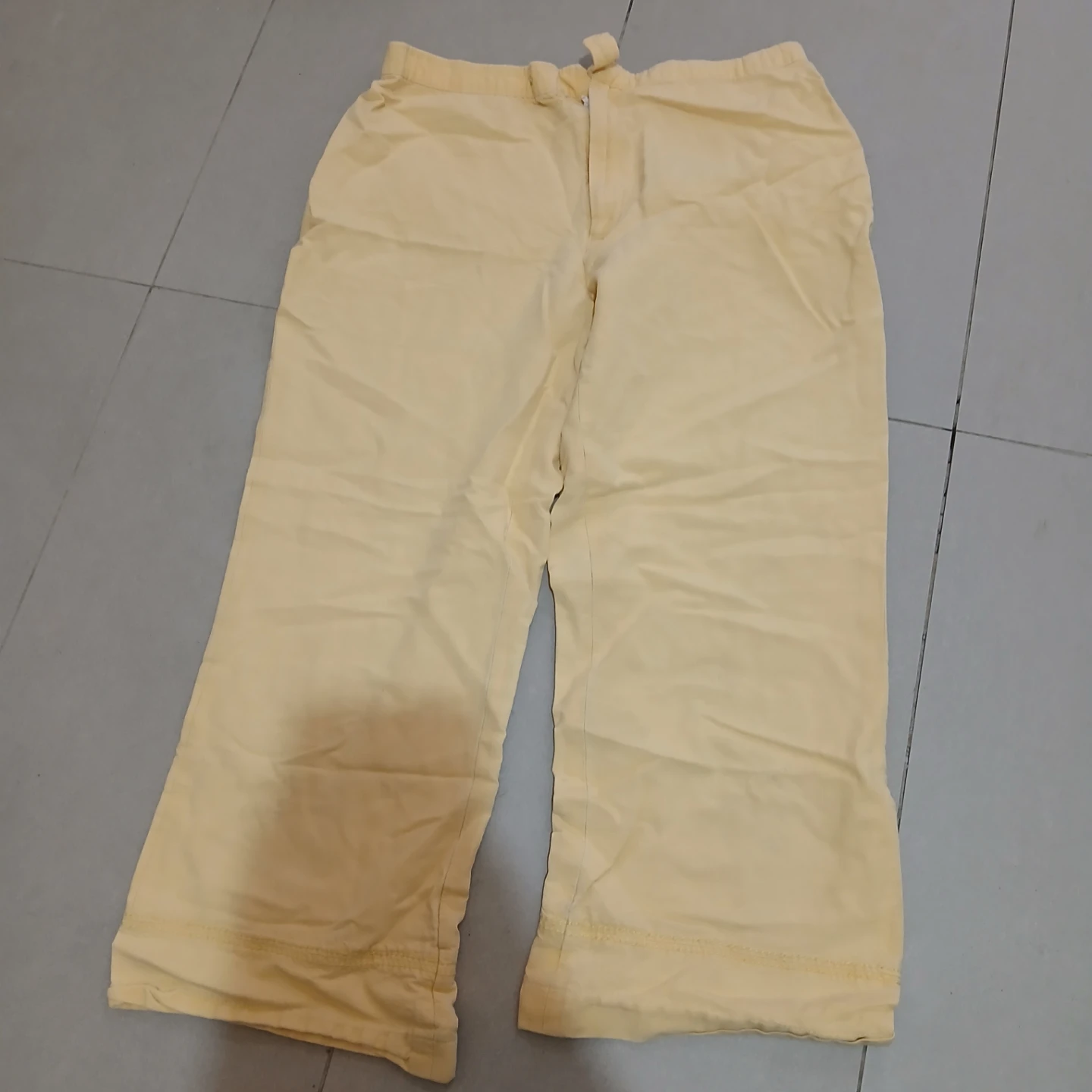 ⚽ Yellow Casual Pants