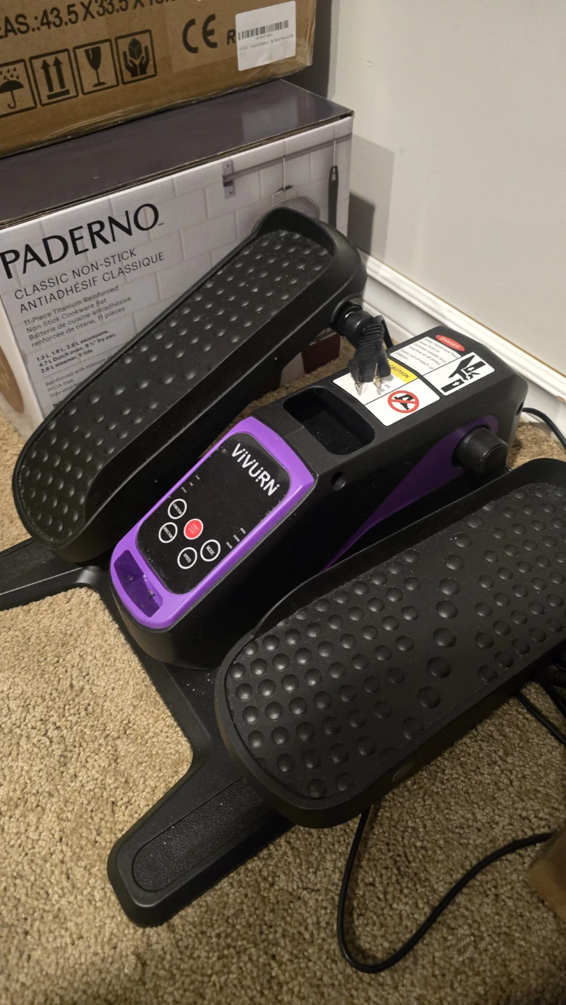 VIVURN Compact Elliptical Trainer