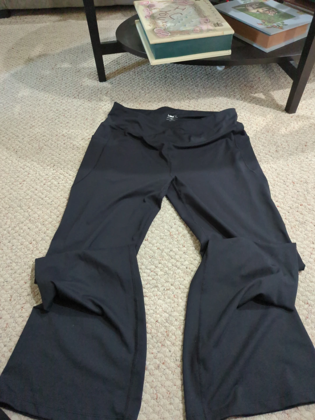Baleaf Black Pants Cross V Front - Size 3