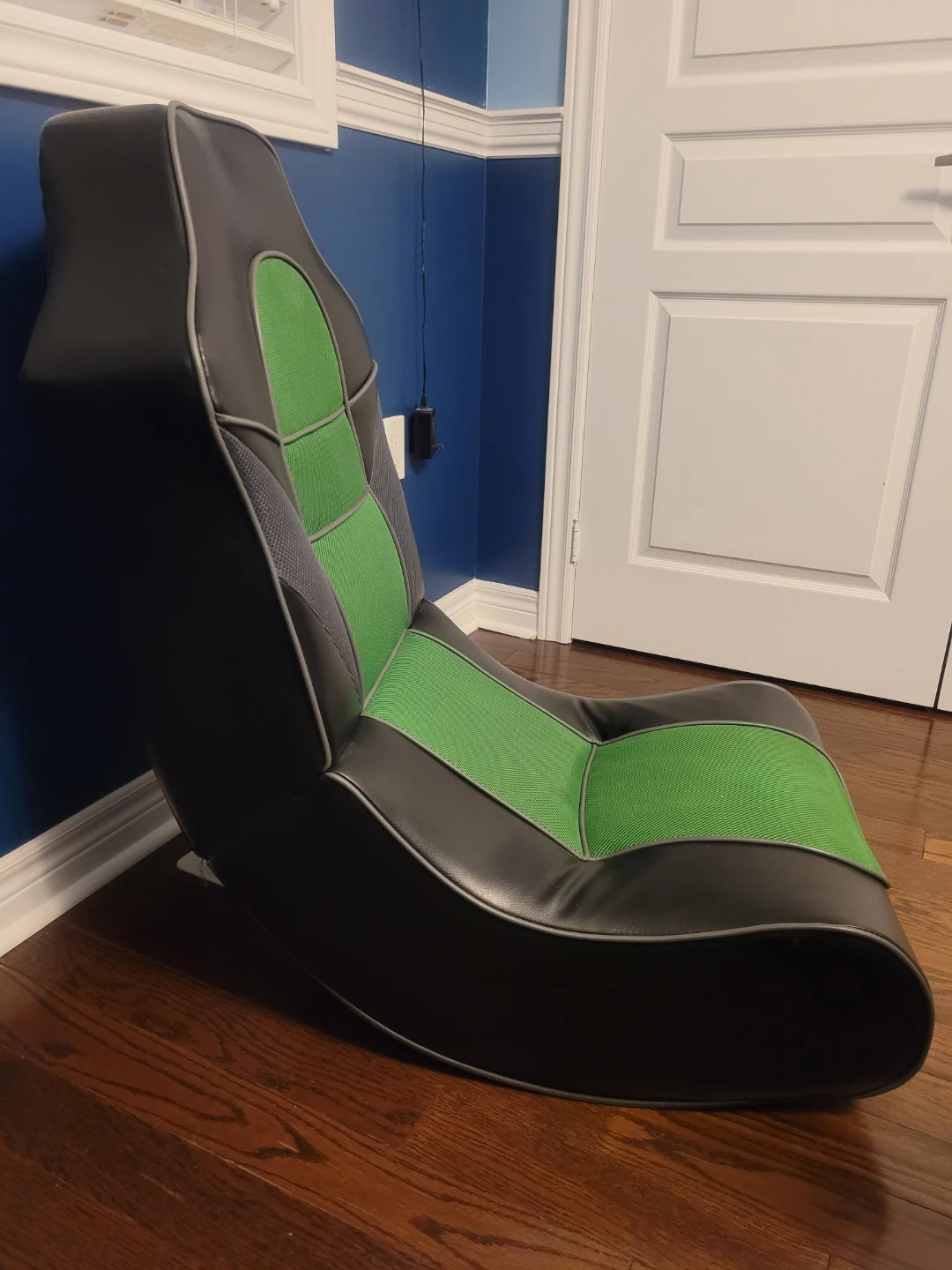 Gaming Floor Rocker Chair - photo 2