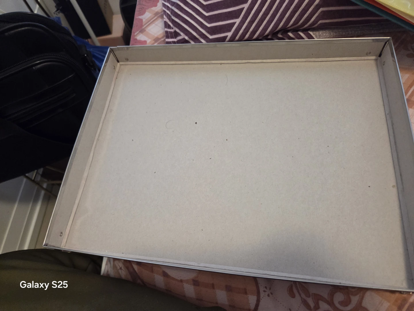 Red Metal Document Box - photo 5