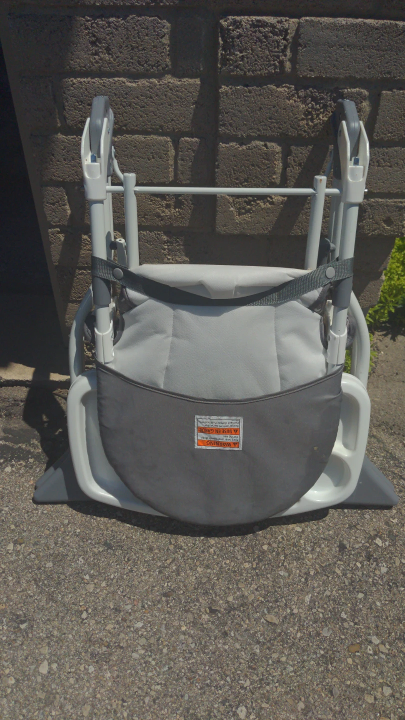 Cosco Kids High Chair - photo 4