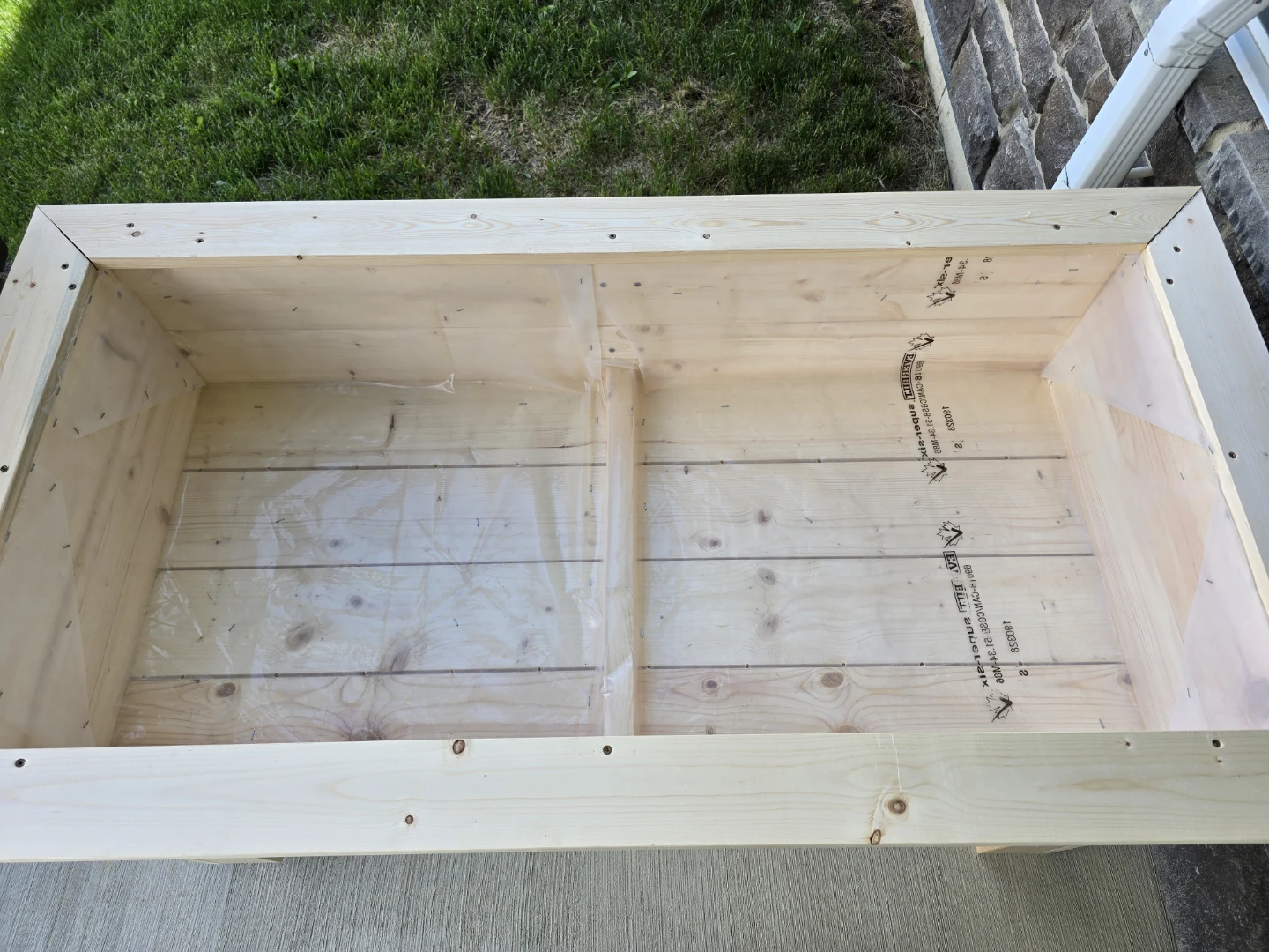 Raised garden bed - photo 2