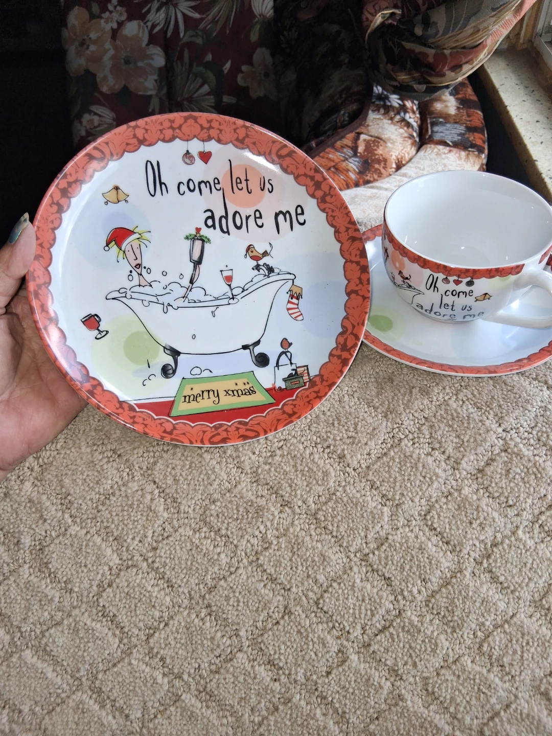 Christmas Teacup and Saucer Set - photo 2
