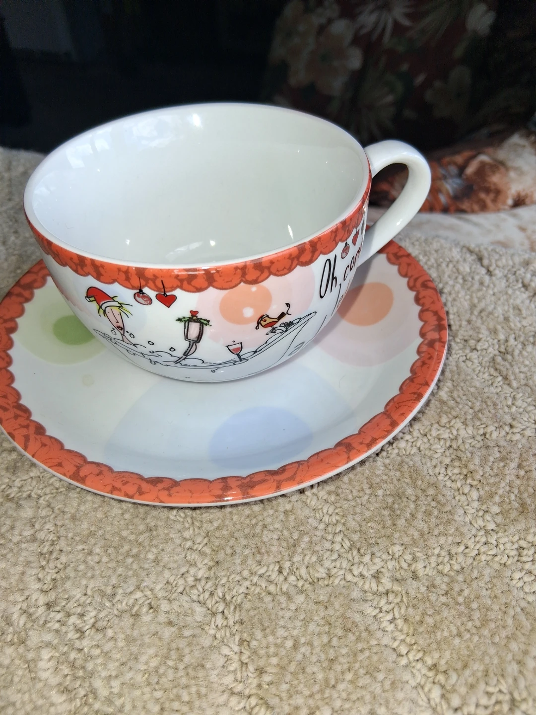Christmas Teacup and Saucer Set - photo 3