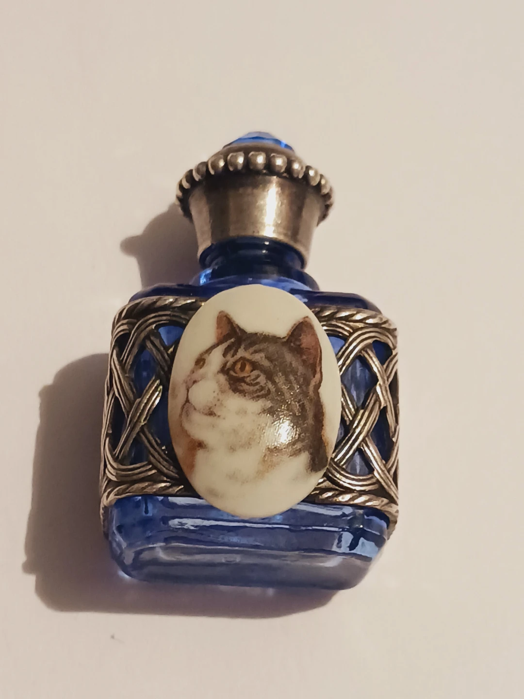 Sterling Silver Filigree Blue Perfume Bottle w/ Cat Portrait