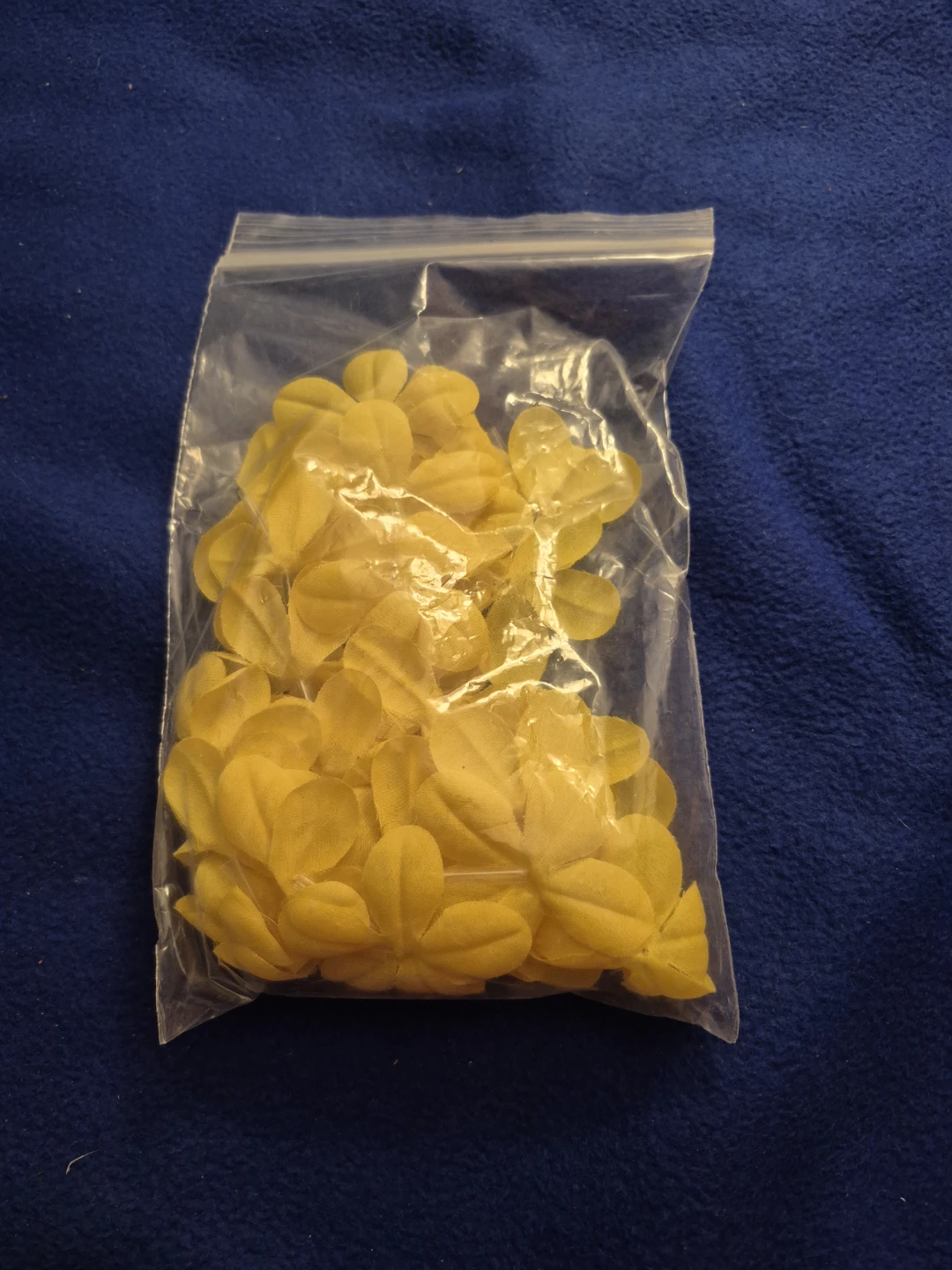 Yellow Flower Lei - photo 2