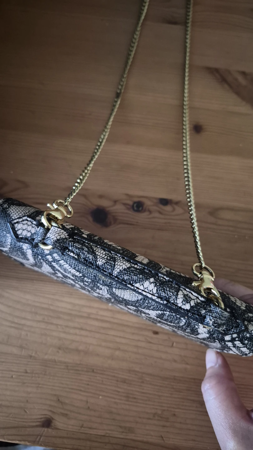 Victoria's Secret Lace Chain Wallet Clutch - photo 5
