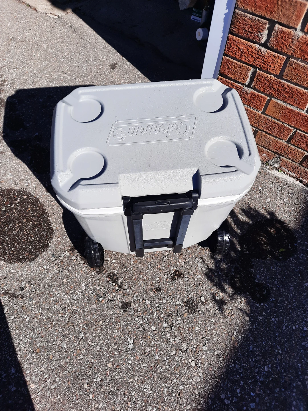 Coleman Cooler with Wheels - photo 4