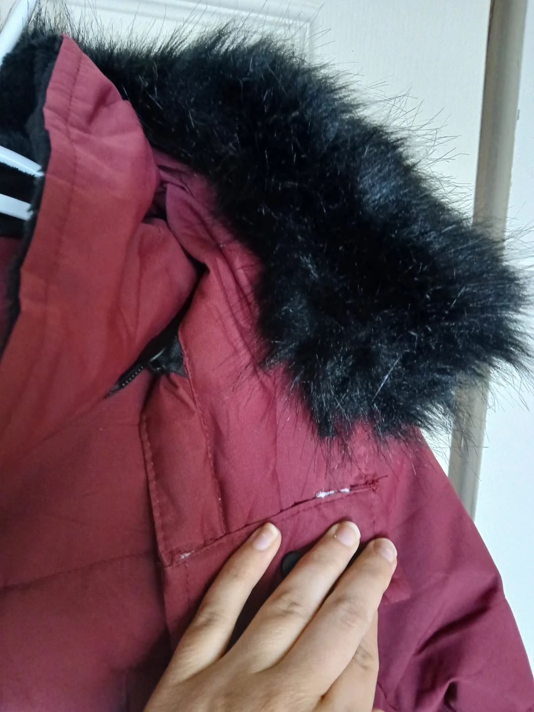Noize burgundy winter coat with black fur trim, size S - photo 5