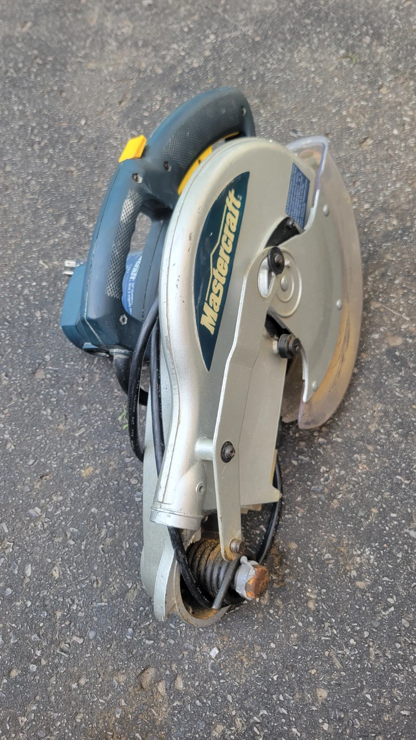 Mastercraft 10" Compound Mitre Saw - photo 3