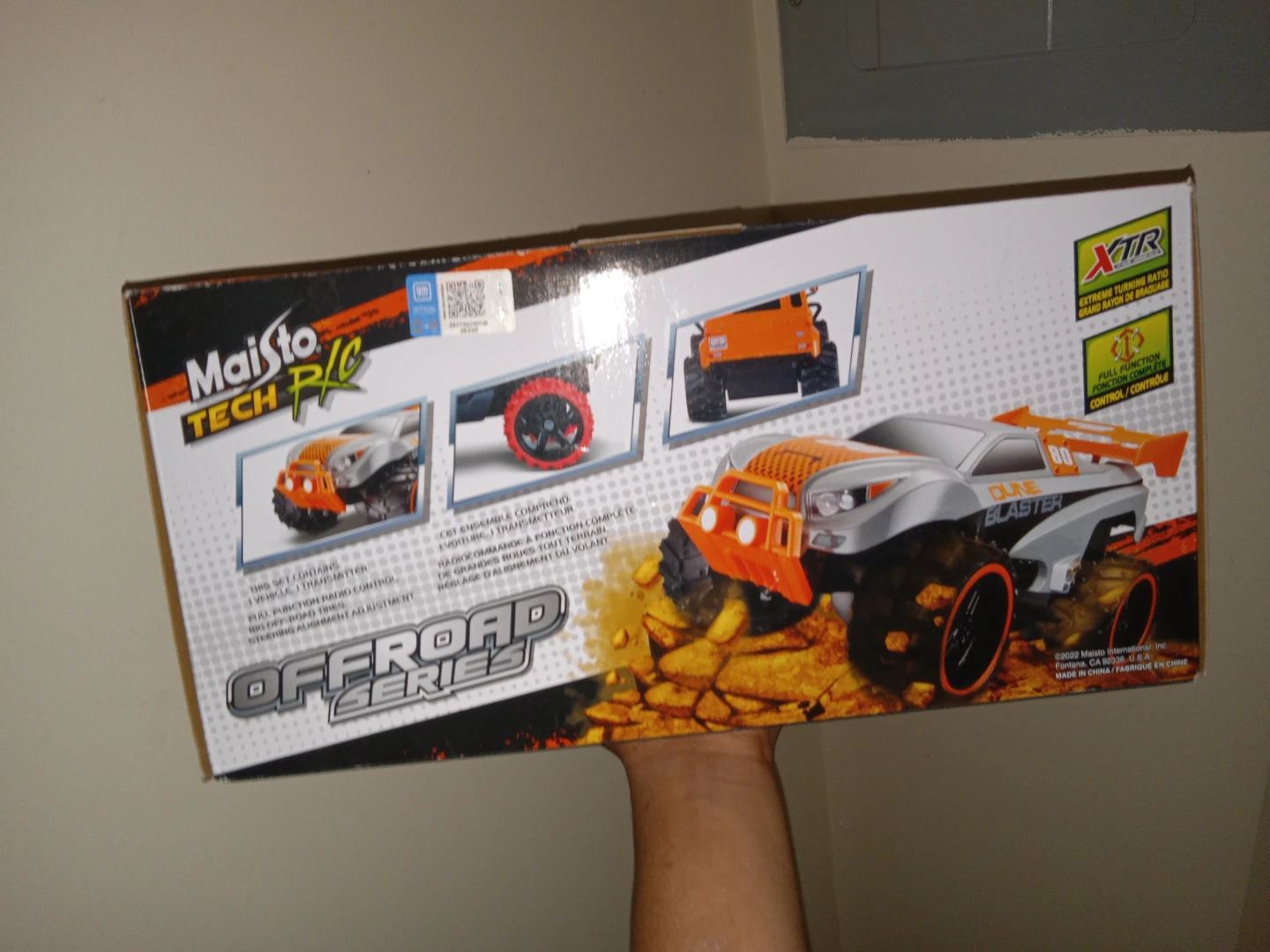 Maisto Tech R/C Offroad Series Dune Blaster Truck - photo 4
