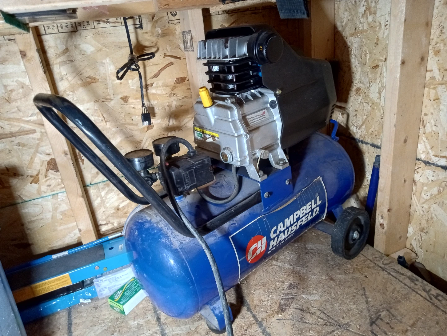 Campbell Hausfeld Air Compressor