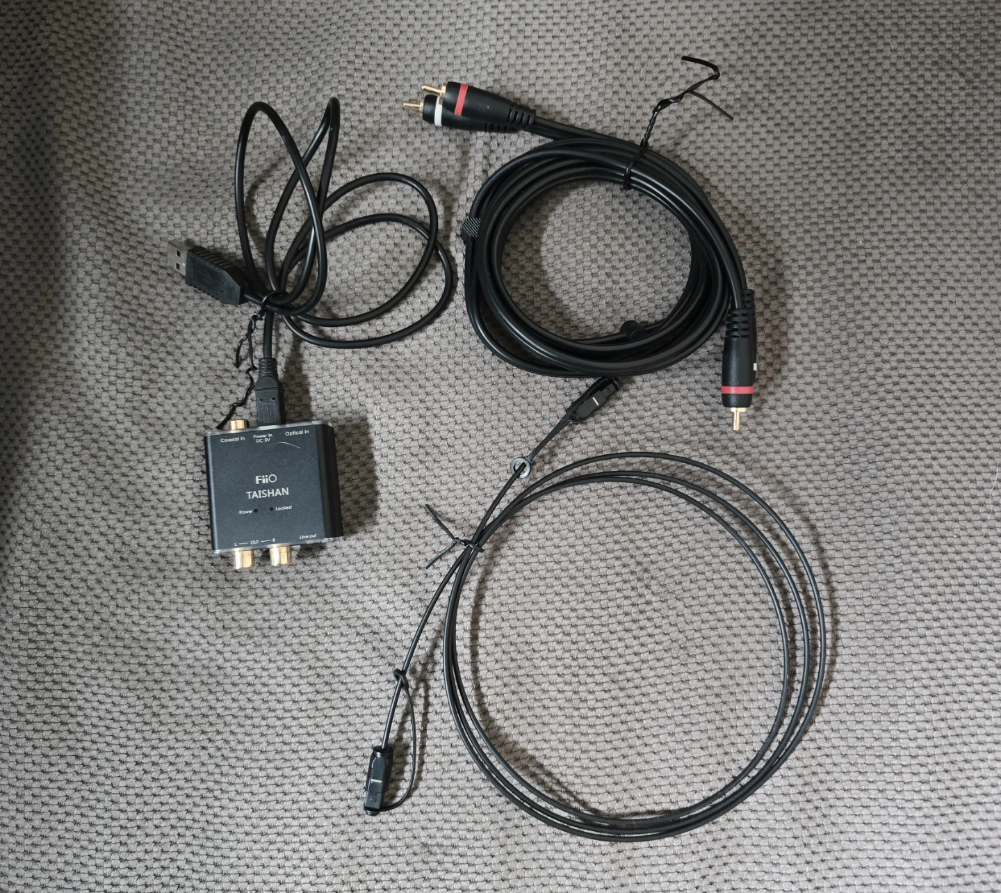 FiiO Taishan DAC, USB Power, Optical & RCA Cables - photo 3