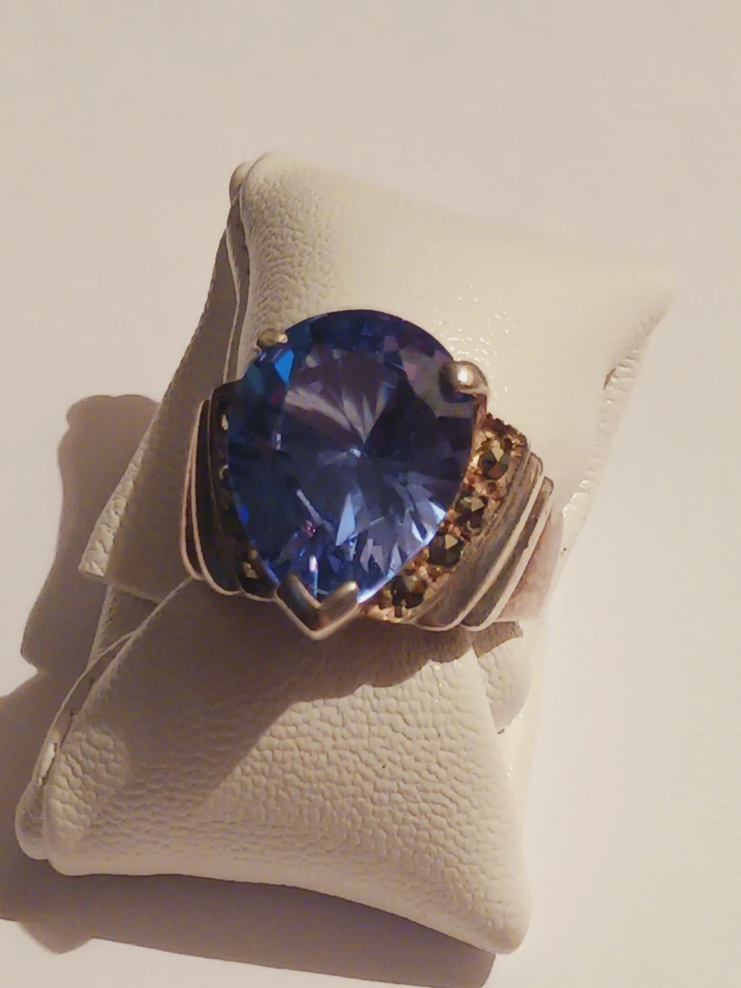 Sterling Silver 925 Pear-shaped Blue Gemstone Ring. 7. - photo 3