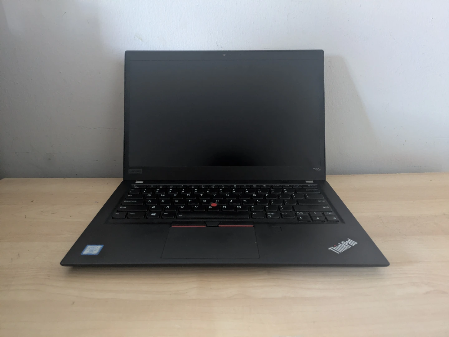 Lenovo ThinkPad T490s Laptop - photo 2