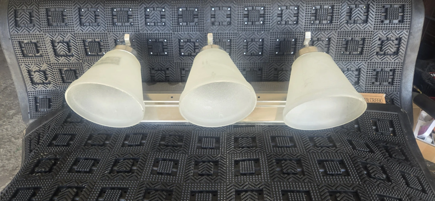 3-Light Vanity Fixture