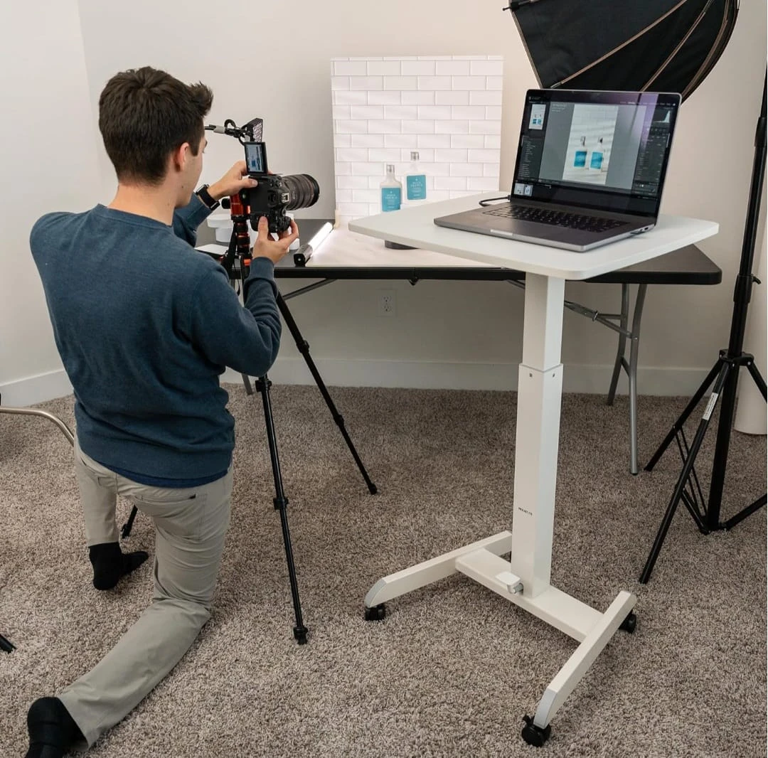 Mount-It! Adjustable Rolling Laptop Desk White - photo 2