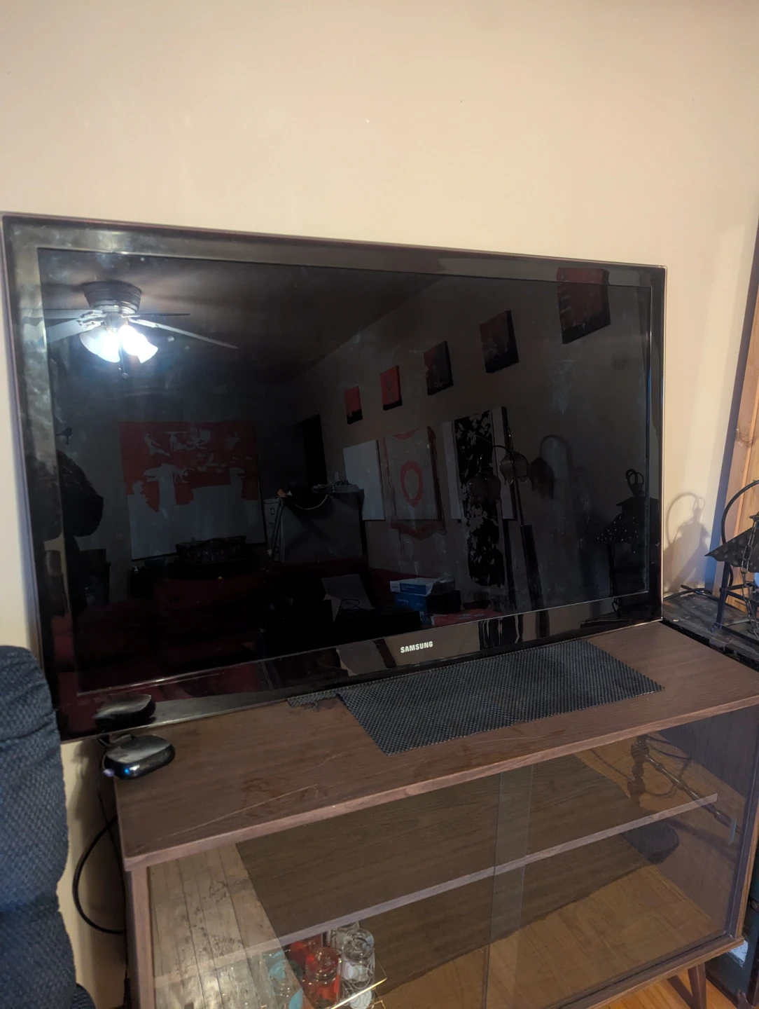54" Samsung Flat Screen TV - photo 2