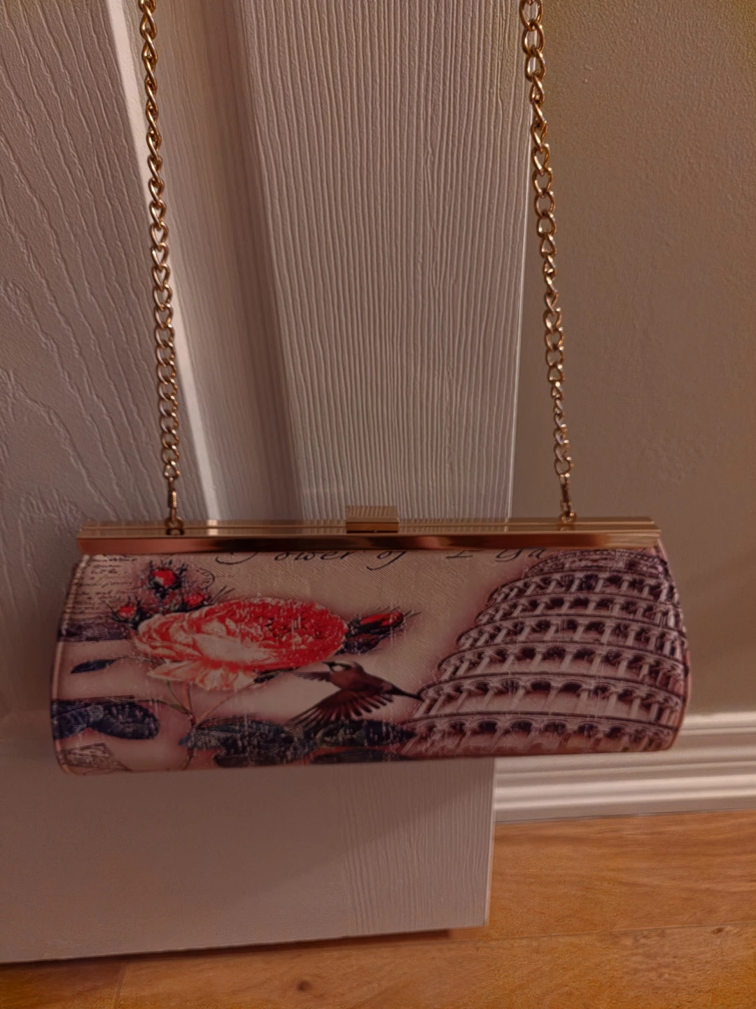 Clutch Purse with Pisa Tower and Rose Design - photo 2