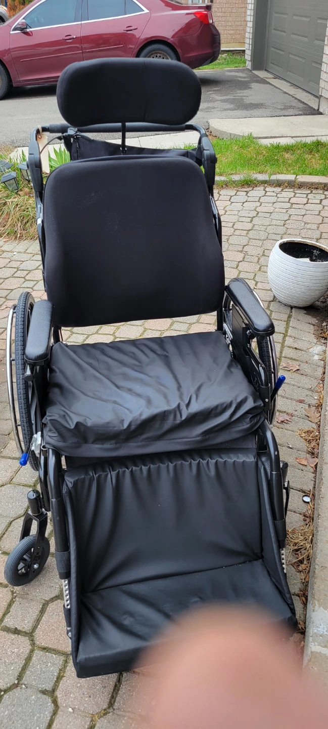 Power Plus Mobility Wheelchair STP61391 - photo 3