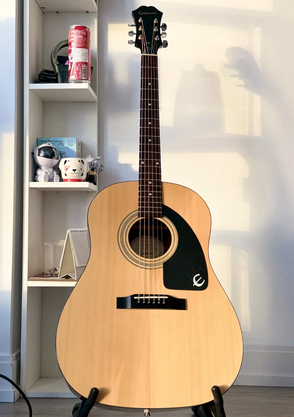 Epiphone AJ100 Acouctic Guitar