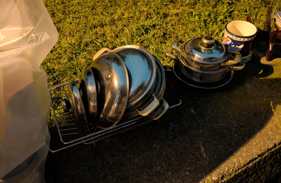 Free Items on Curb - photo 3