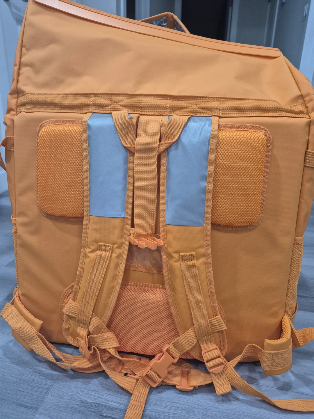 SkipTheDishes Delivery Bag - photo 3