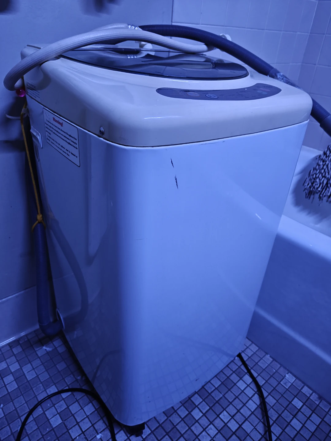 Haier 1.0 Cu. Ft. Portable Washer HLP21N - photo 3