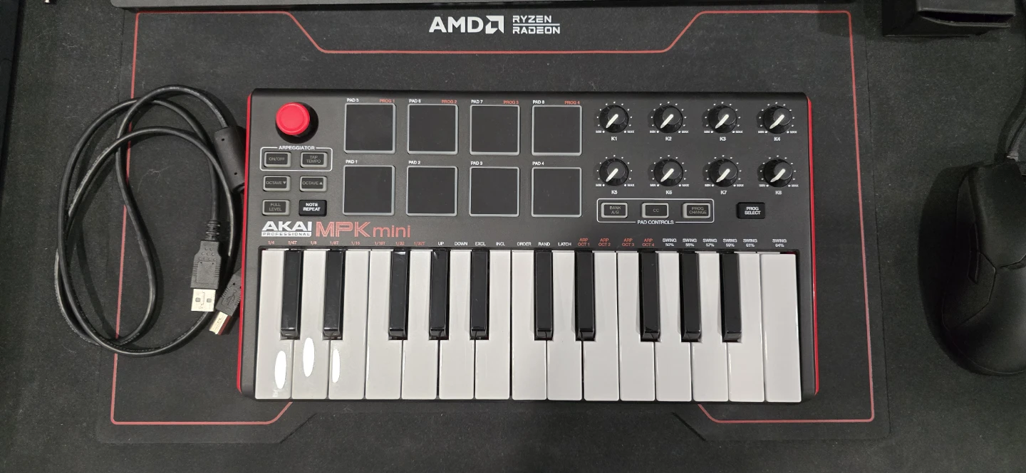 AKAI MPK mini Professional MIDI Keyboard Controller