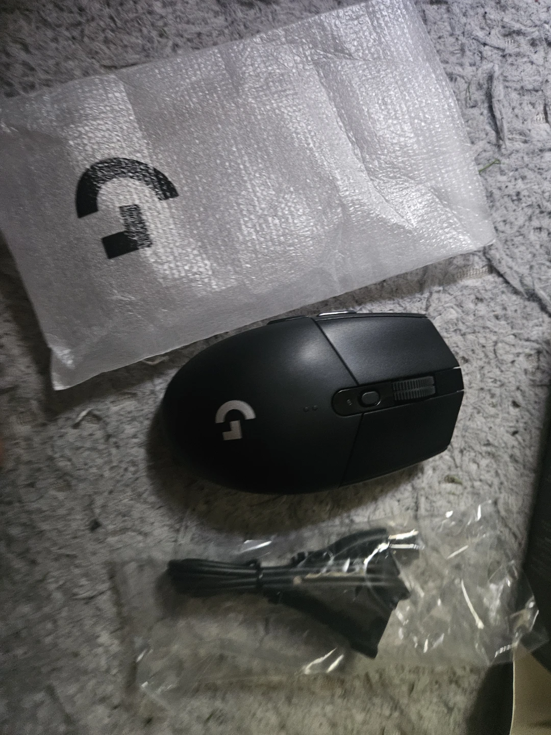 Logitech G305 LIGHTSPEED Wireless Gaming Mouse - photo 2