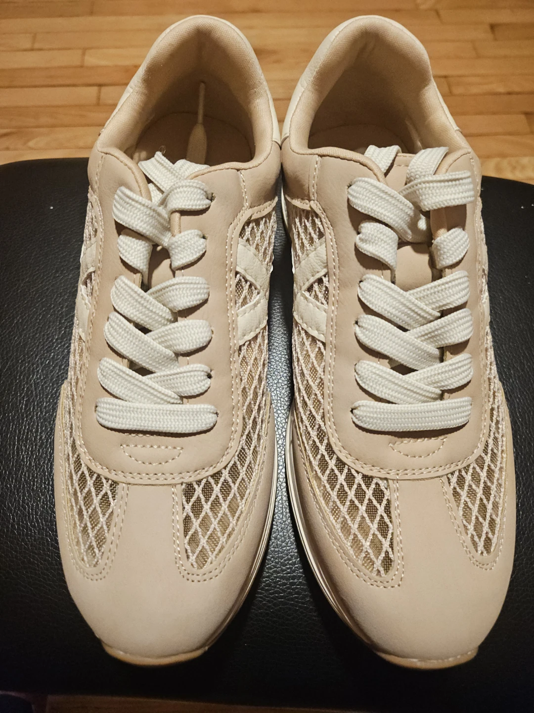 Dolce Vita Mesh Sneakers