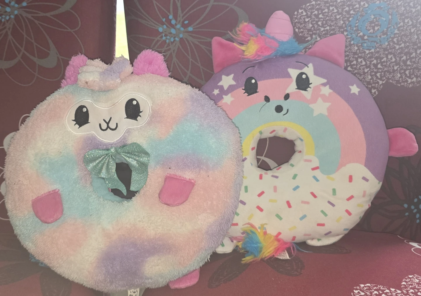 Donut shaped plush toys